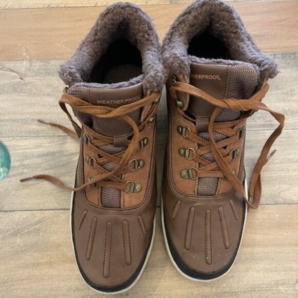 Weatherproof Other - Weatherproof Brown Lace-Up Waterproof Winter Boots with Faux Fur Collar